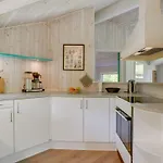 Bole - 400m From The Sea By Interhome