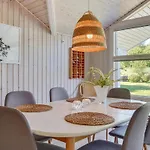펜션 Bole - 400m From The Sea By Interhome