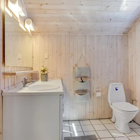 Prázdninový dům Bole - 400m From The Sea By Interhome *