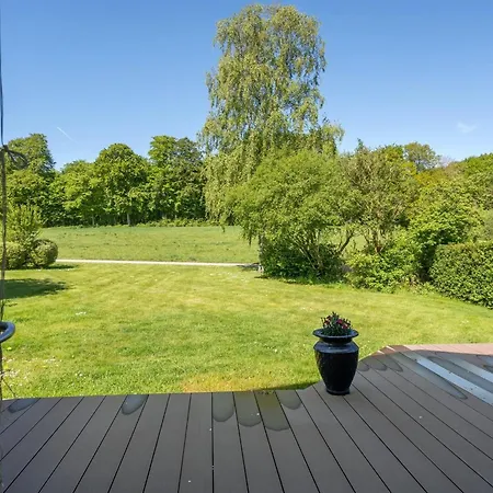 Bole - 400m From The Sea By Interhome *