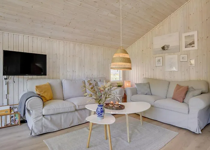 Bole - 400m From The Sea By Interhome Holiday home