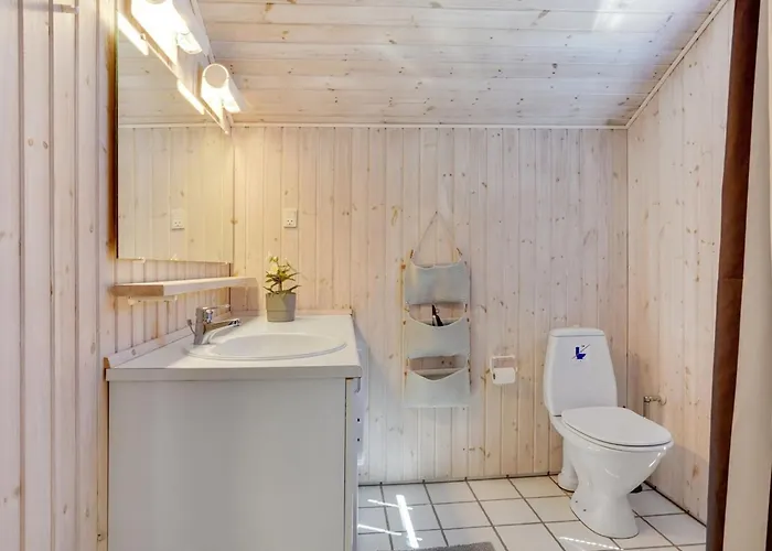 Holiday home Bole - 400m From The Sea By Interhome *