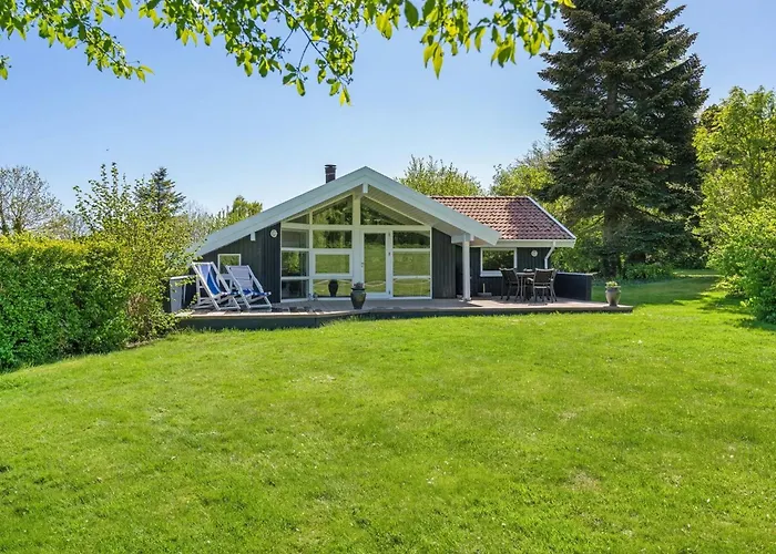 Bole - 400m From The Sea By Interhome Holiday home